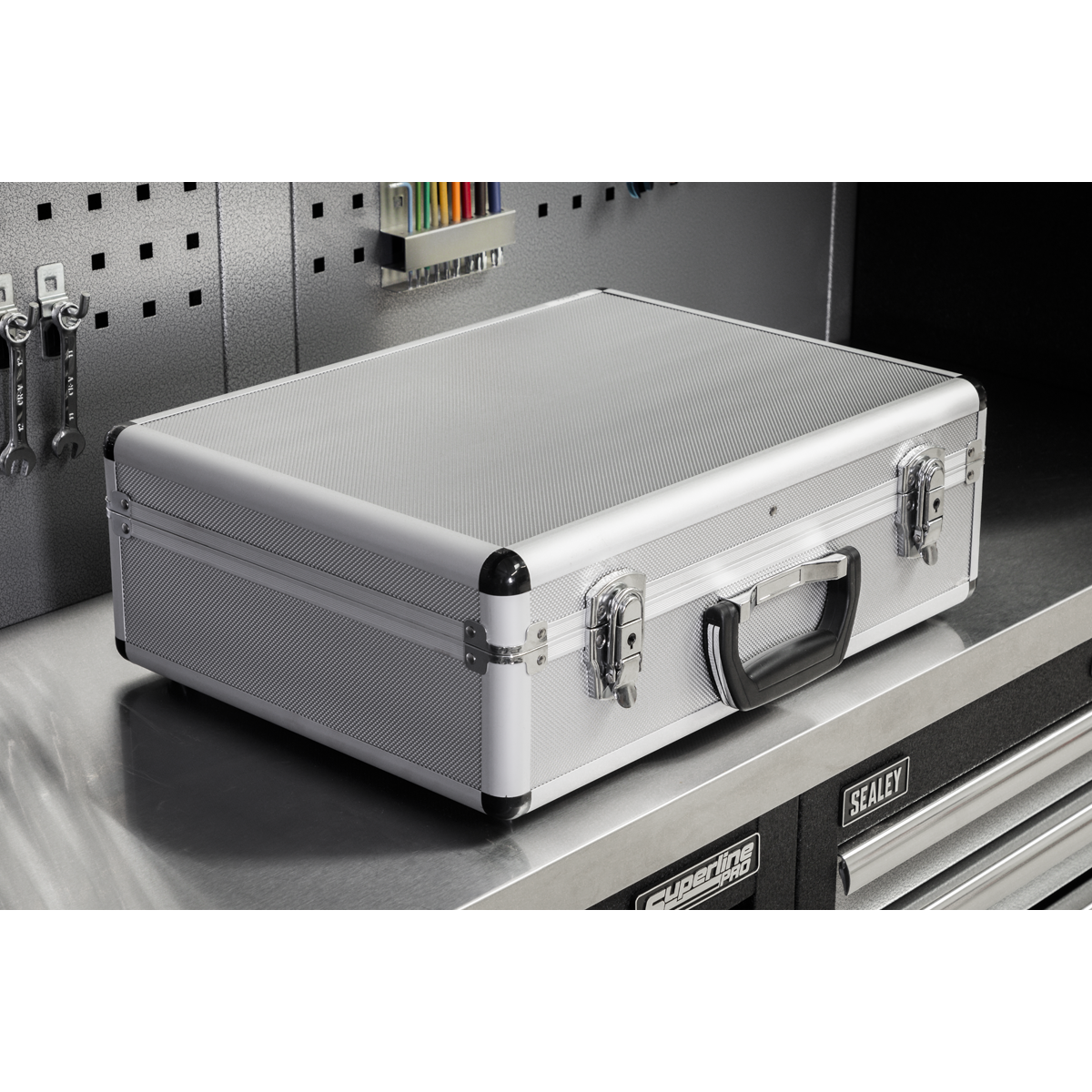 Sealey Tool Case Box Storage Aluminium Radiused Edges 450x350x155mm Mobile AP601
