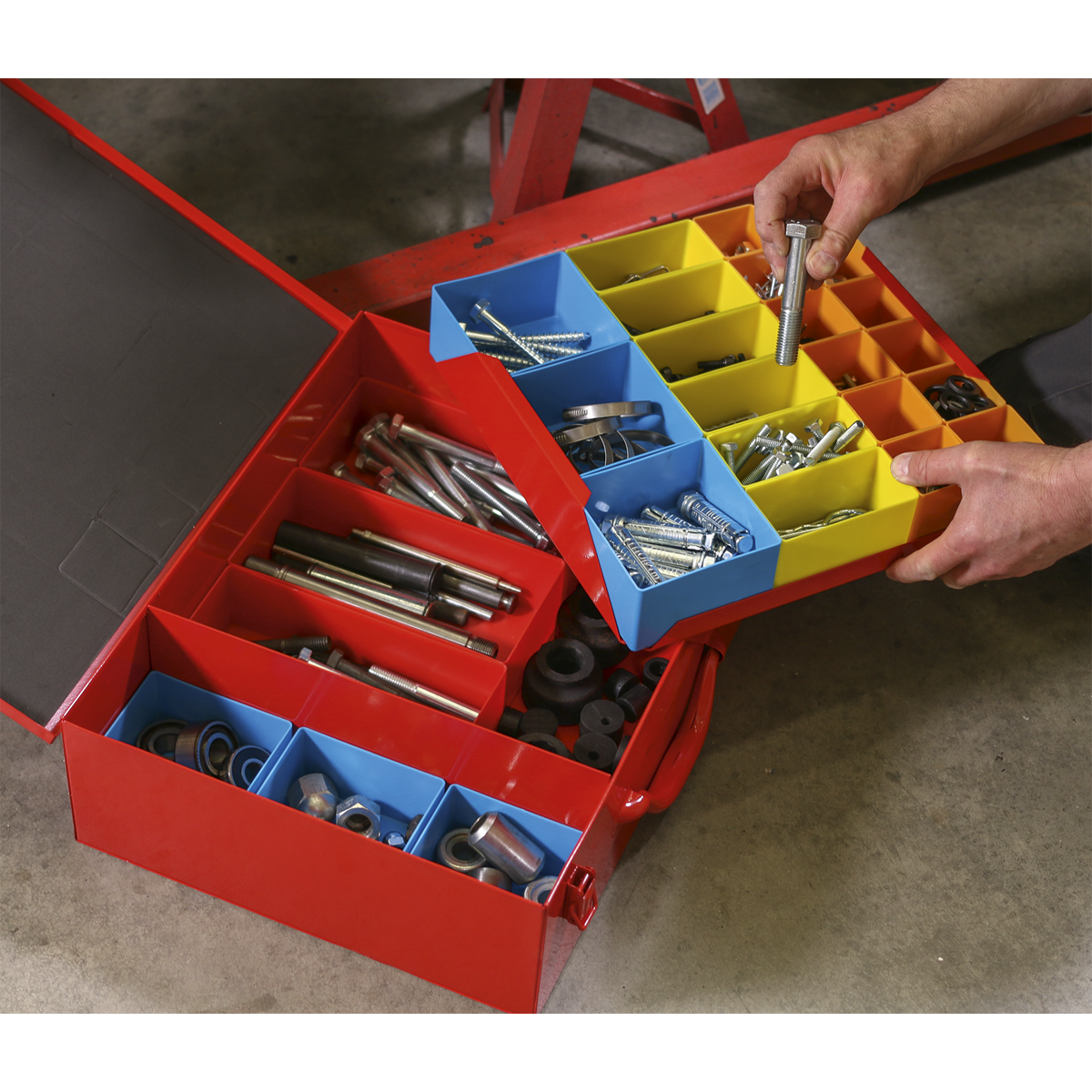 Sealey Metal Case Tool Box Durable 2 Layer With 27 Storage Removable Bins APMC27