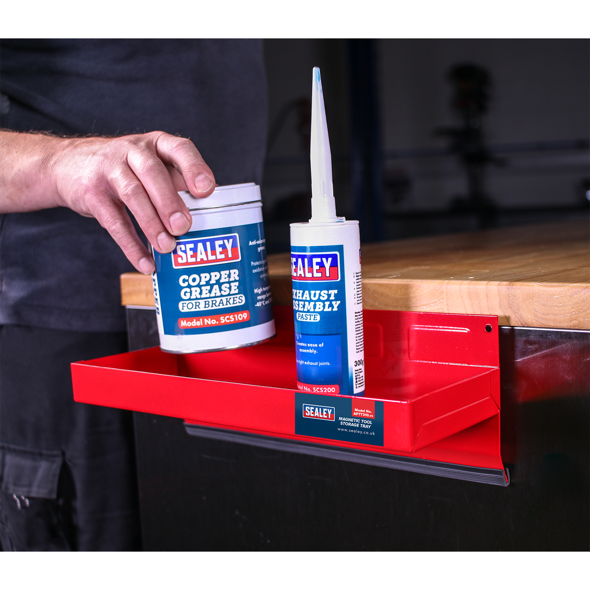 Sealey Magnetic Tool Storage Tray From Heavy Gauge Steel 310 x 115mm APTT310