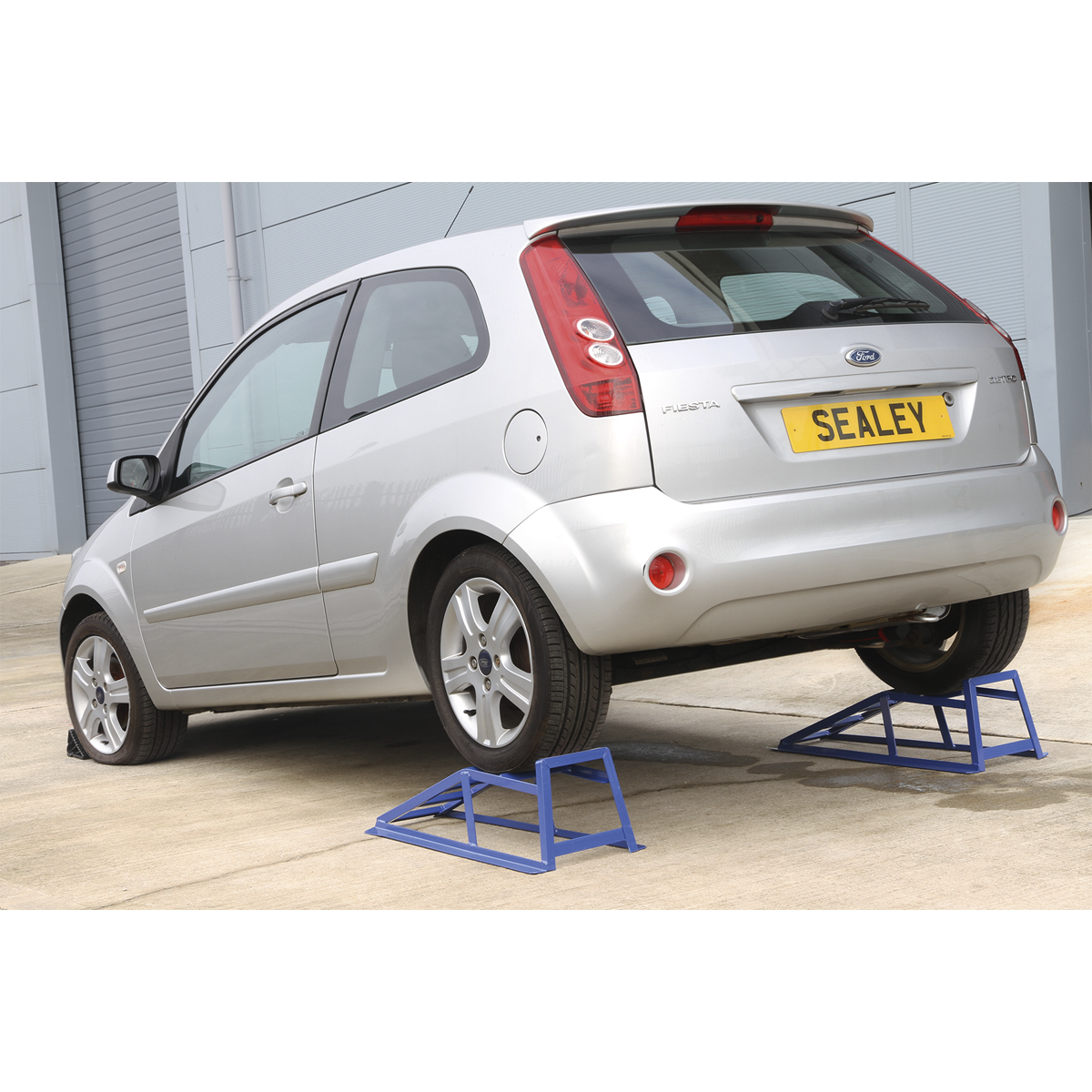 Sealey Car Ramps 1 Tonne Capacity per Ramp 2 Tonne Capacity per Pair CAR2000