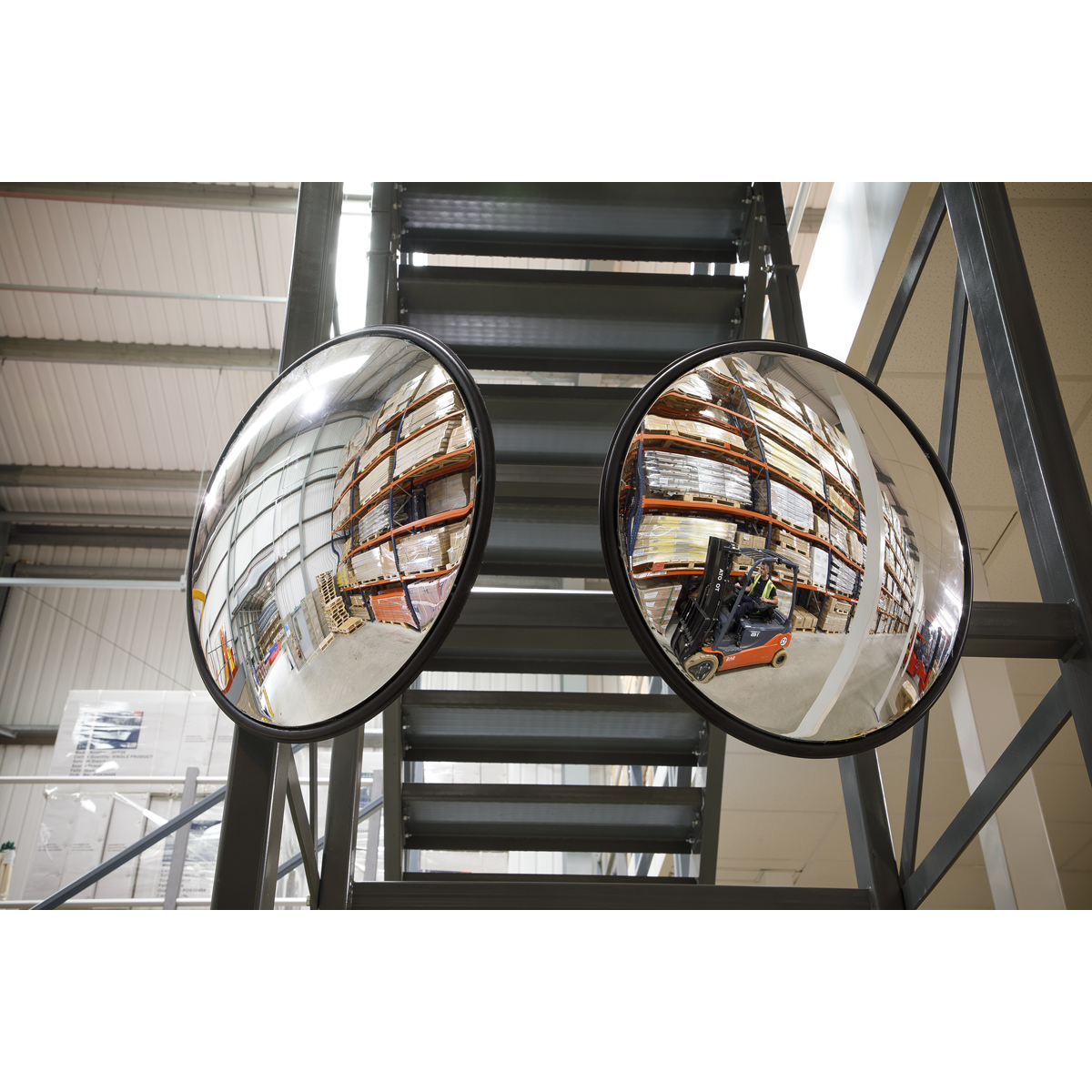 Sealey Convex Mirror Wall Mounting 450mm With Adjustable Swivel Joint CM450