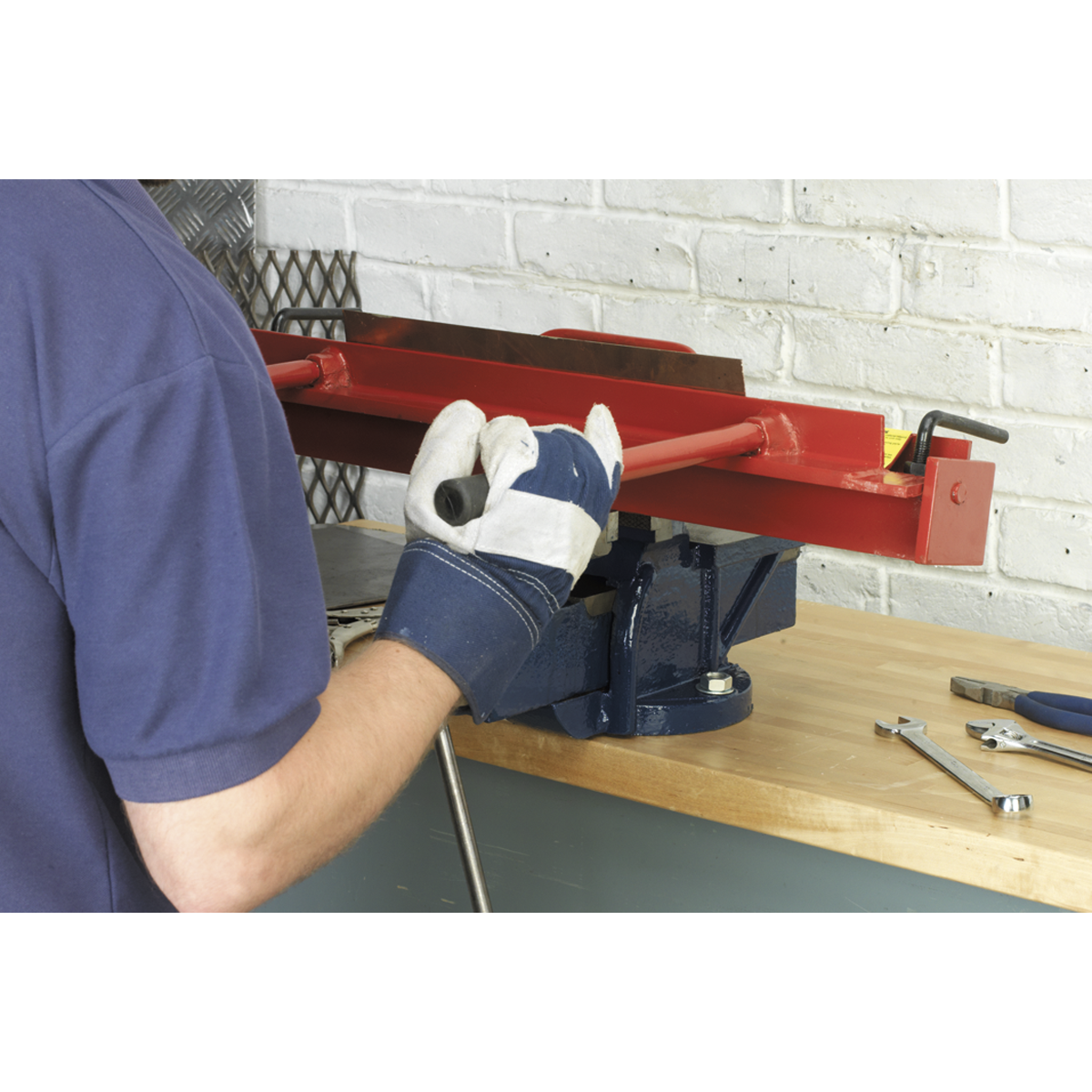 Sealey Sheet Metal Folder Vice Mount 600mm For Small Garage & Restoration DF600