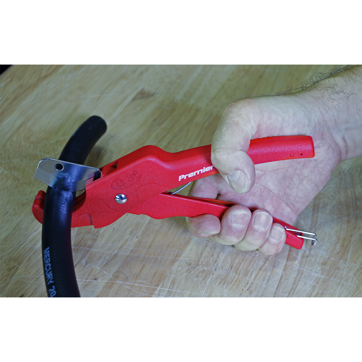 Sealey Rubber & Reinforced Hose Cutter Daily Professional Use Ø3-36mm HCA26