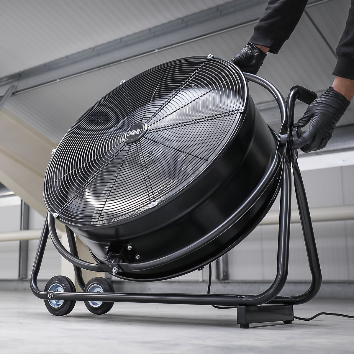 Sealey 24" Industrial High Velocity Orbital Drum Fan With 2-Speeds 230V HVF24S