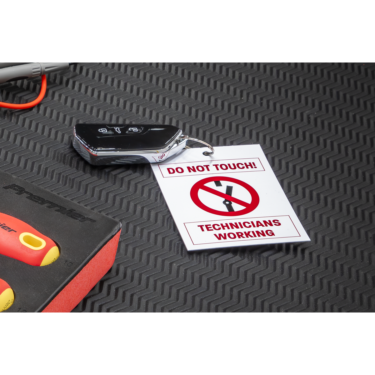 Sealey Hybrid/Electric Vehicle Keyring Warning Tag Gloss Finish HYBRIDTAG
