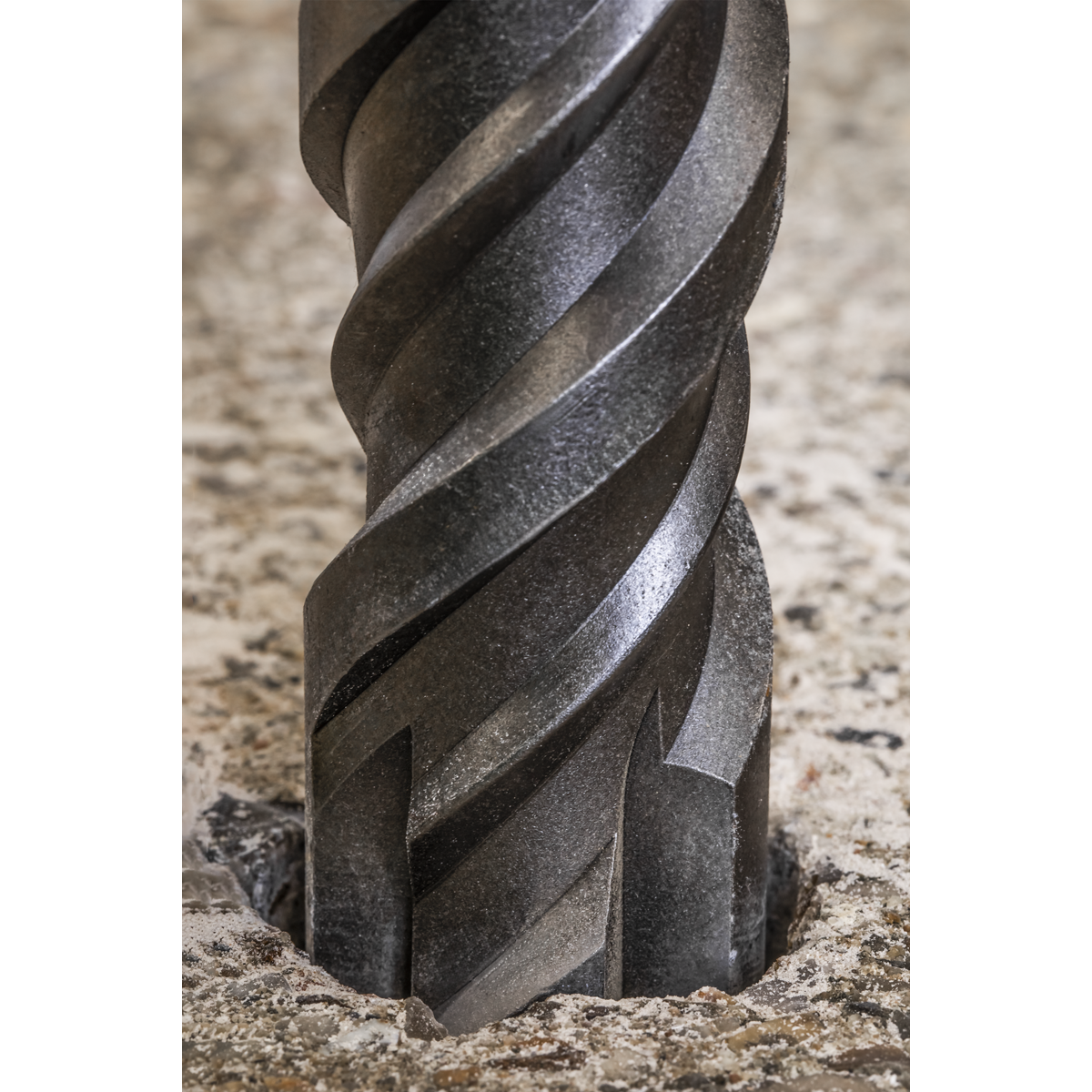 Sealey SDS MAX Drill Bit Fully Hardened & Ground 40 x 570mm 1 Piece MAX40X570