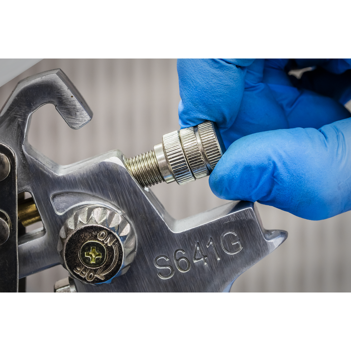 Sealey Spray Gun Gravity Feed 1.4mm Set-Up With Steel Needle & Nozzle S641G