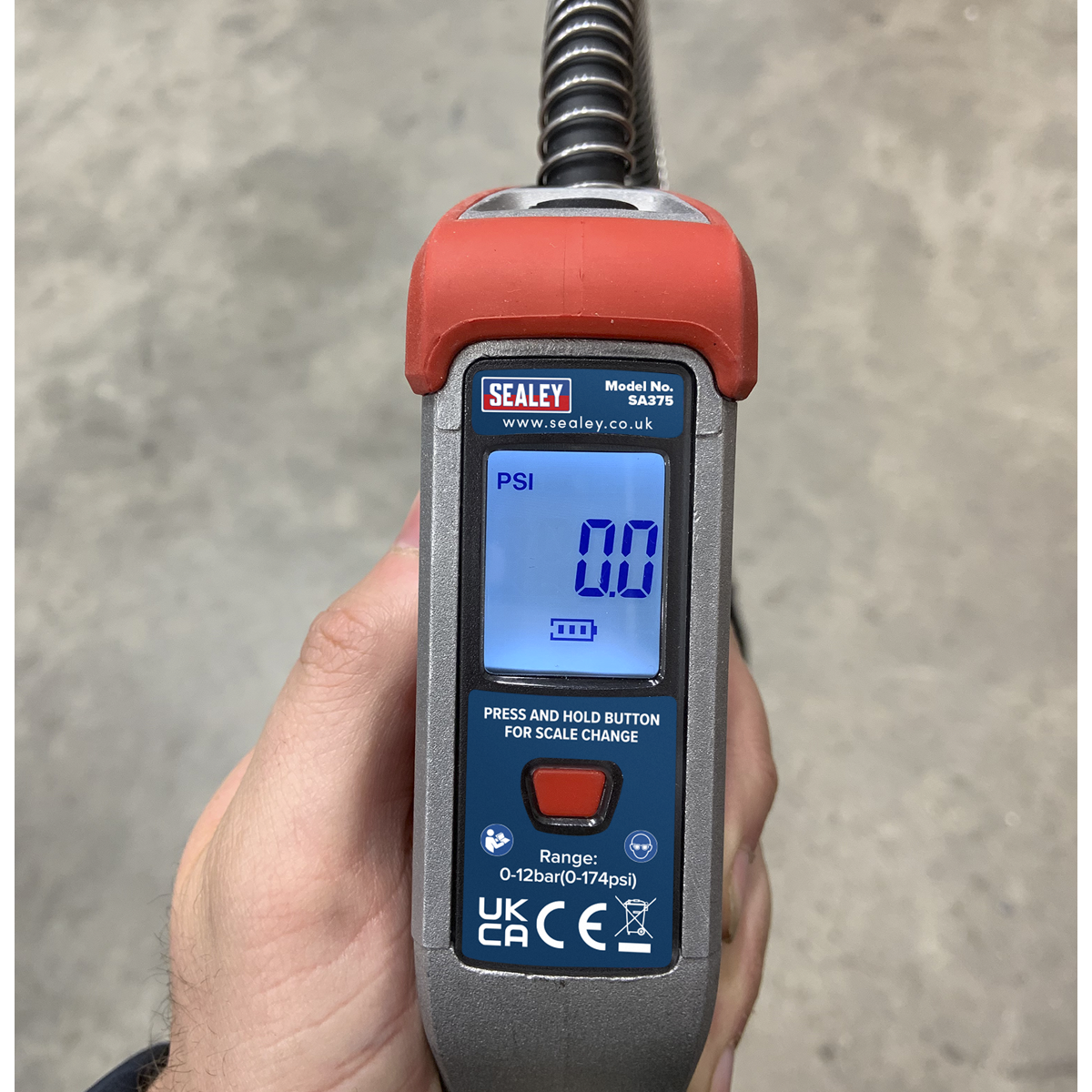 Sealey Digital Tyre Inflator 2.7m Flexible Hose With Clip-On Connector SA375