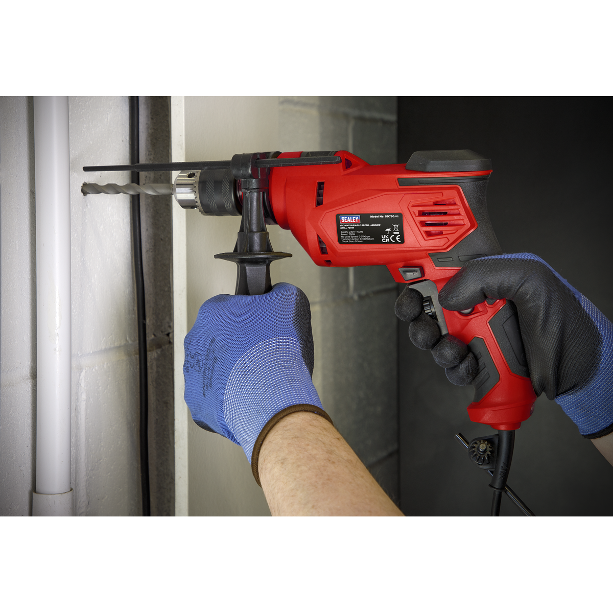 Sealey Ø13mm Variable Speed Hammer Drill With Adjustable Side Handle 750W SD750