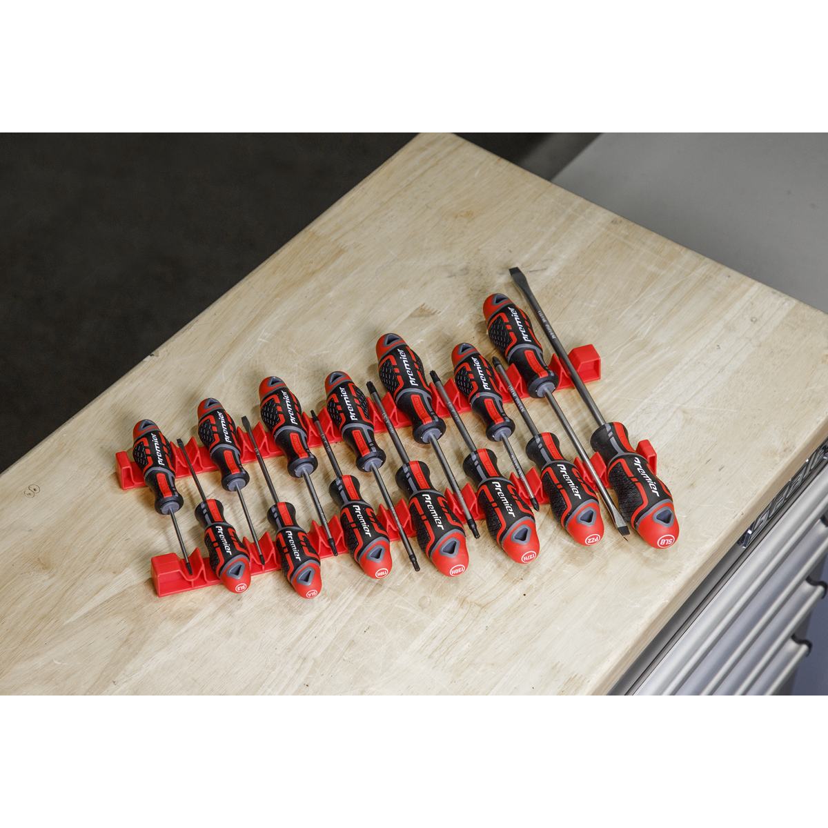 Sealey Screwdriver Rack Holder 2 Pieces For Up To 14 Screwdrivers Red SR01