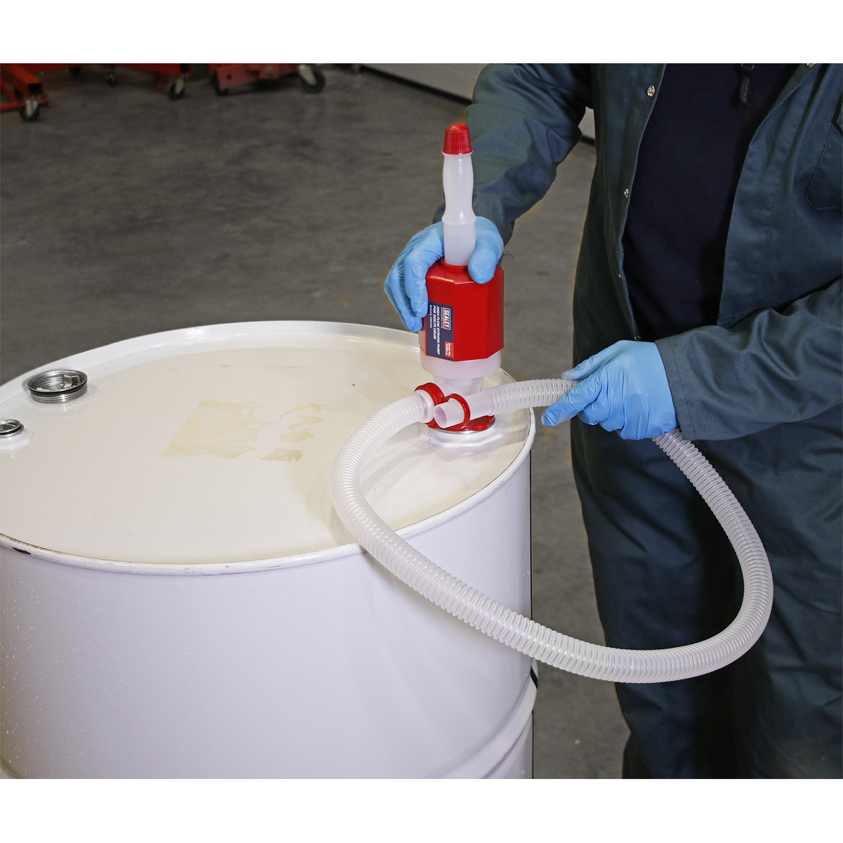 Sealey Polyethylene Syphon Pump With Vent Cap For 205L Drum - High Flow TP781