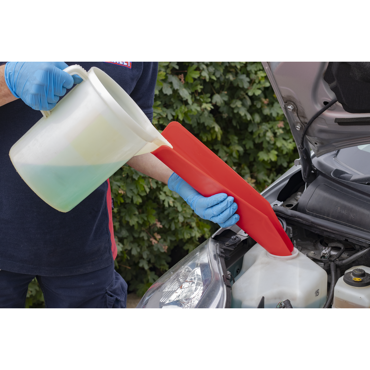 Sealey Flexible Mouldable Funnel With Flexible Aluminium Core Red VS5058
