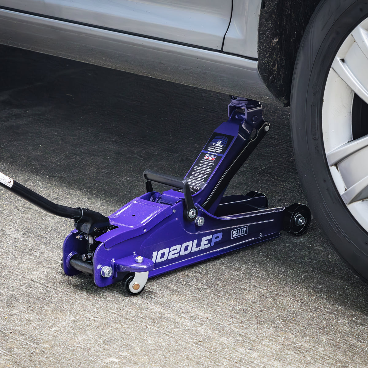 Sealey Low Profile Short Chassis Trolley Jack 2 Tonne Purple Heavy Duty 1020LEP