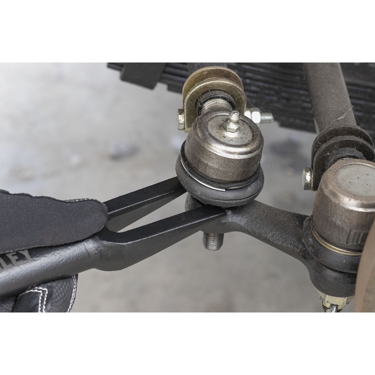 Sealey Ball Joint Separator Forged Steel Body With Phosphate Finish AK382