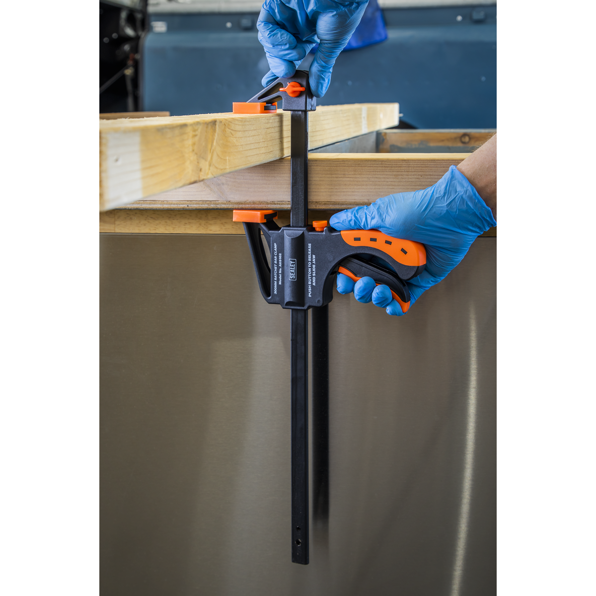 Sealey 300mm Ratchet Bar Clamp With Comfort Grip Handle 63mm Throat AK6102