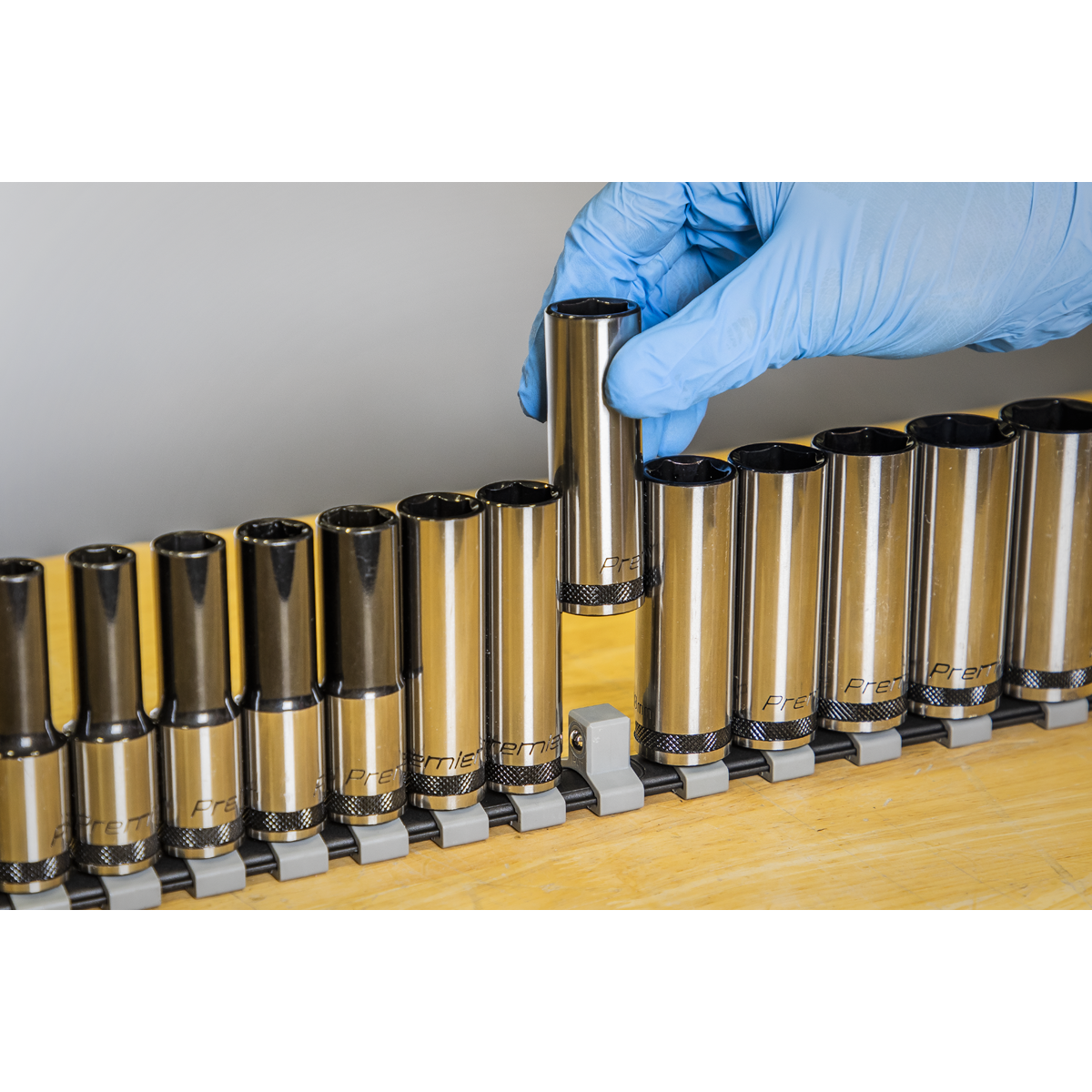 Sealey 13 Pieces 1/2" Square Drive Deep Socket Set - Black Series AK7995