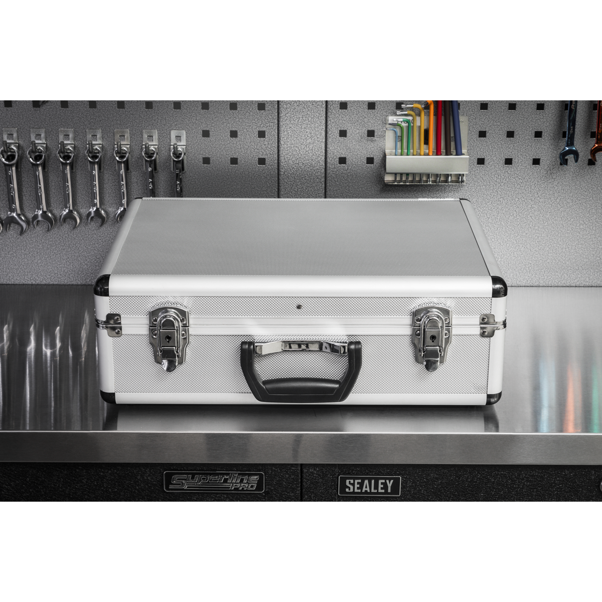 Sealey Tool Case Box Storage Aluminium Radiused Edges 450x350x155mm Mobile AP601