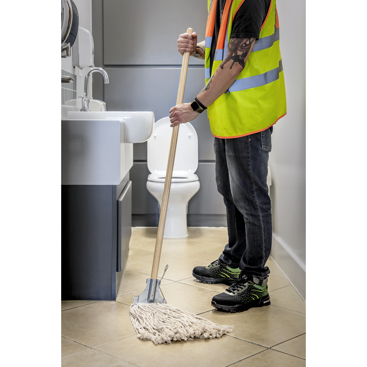 Sealey Kentucky Mop With Wooden Handle 450g Extra Thick 100% Cotton Head BM03