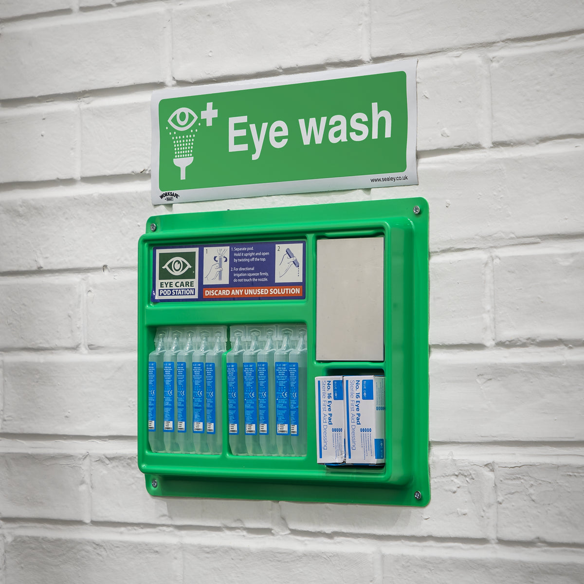 Sealey Eye Wash Station With Shatterproof Mirror & Saline Solution Pods EWS02