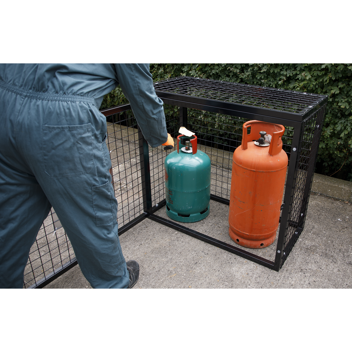 Sealey Safety Cage Powder Coated Galvanised - 3 x 19kg Gas Cylinders GCSC319