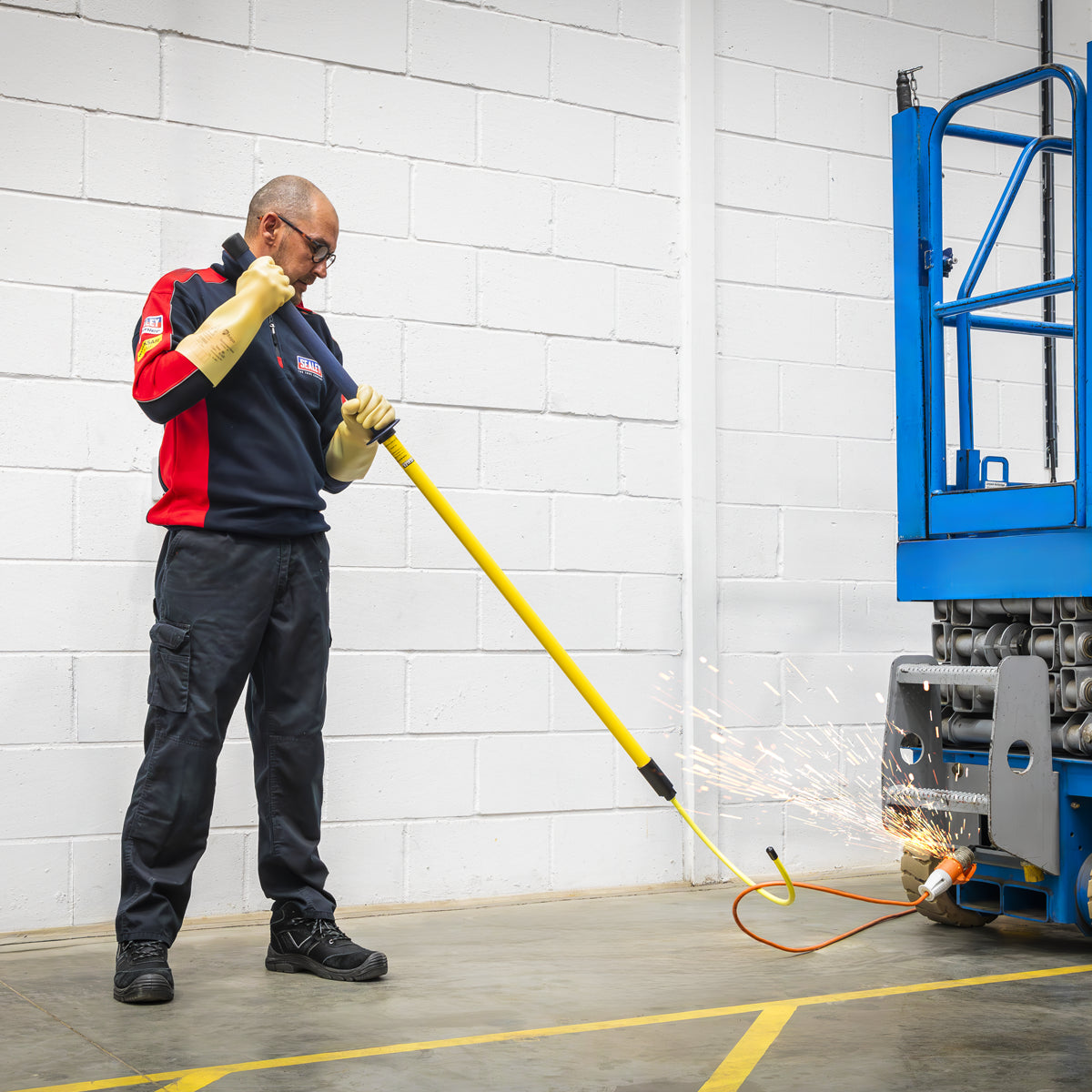 Sealey High Voltage Rescue Pole For Hybrid and Electrical Vehicles HRP45