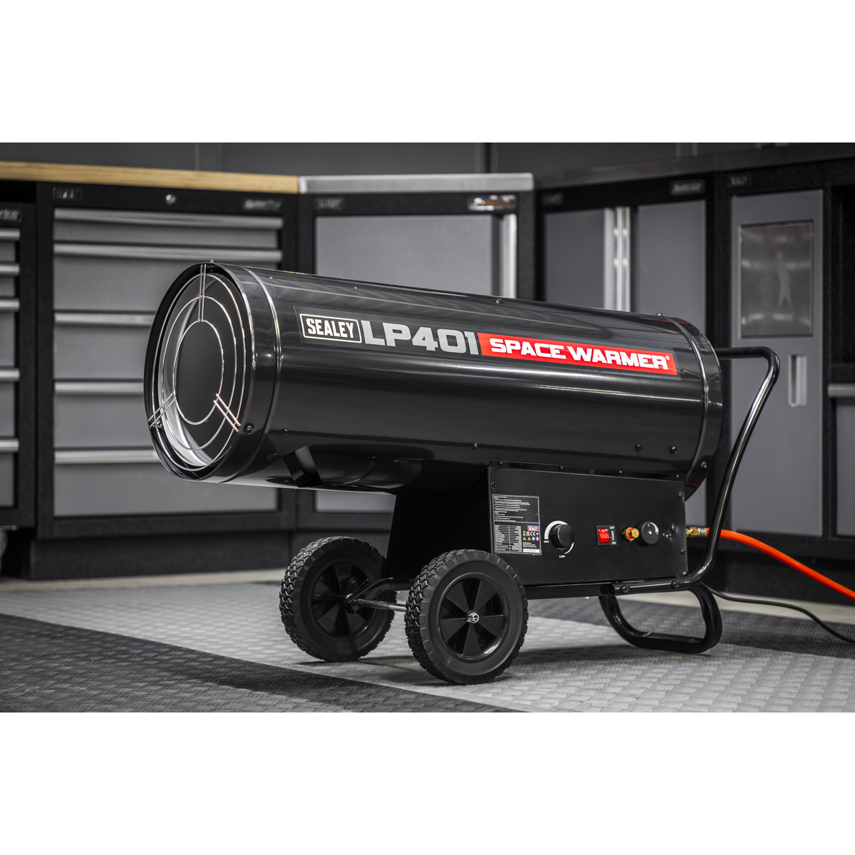 Sealey 210.000-400.000BTU/HR Space Warmer Propane Heater 1400cfm Black LP401