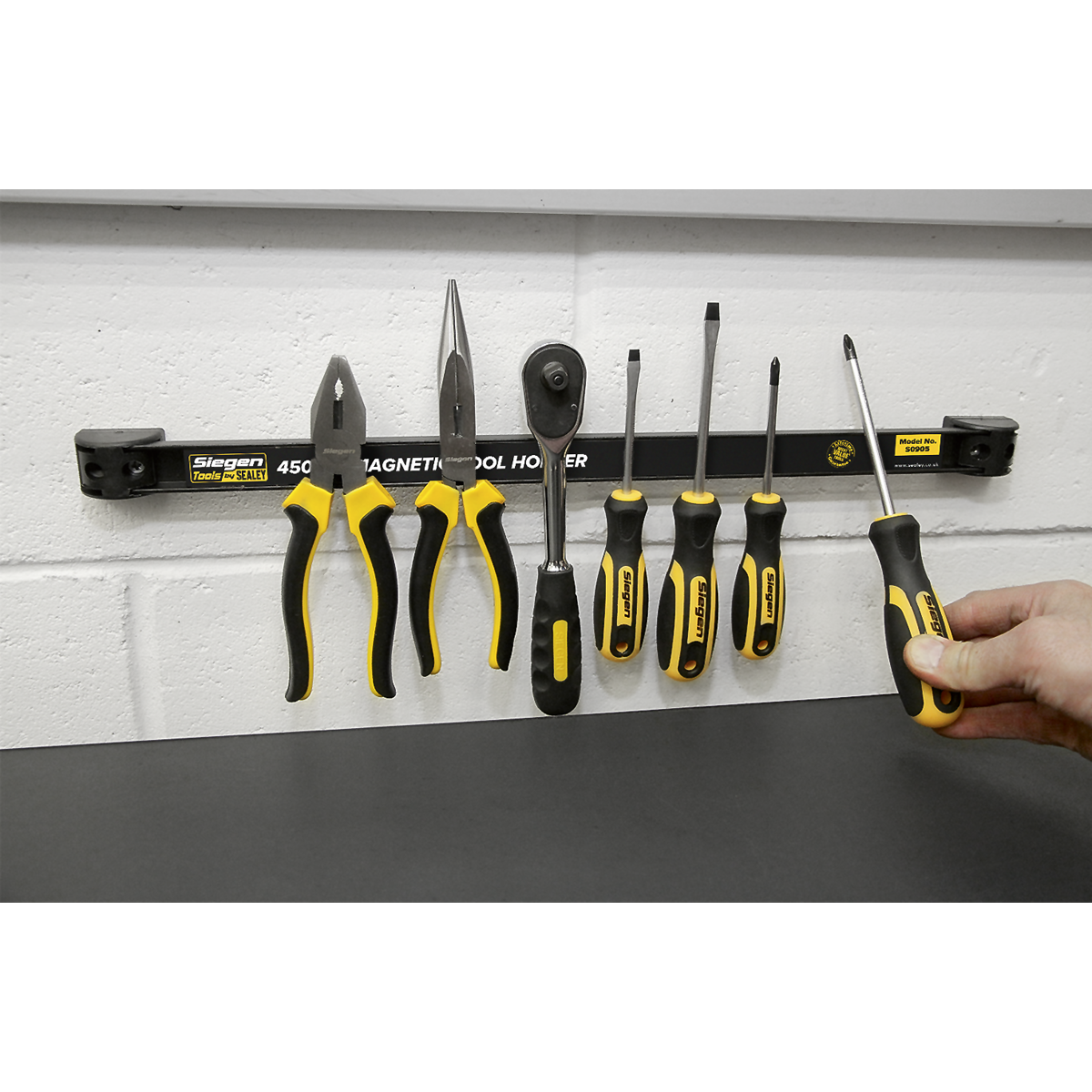 Sealey Wall Mounting Magnetic Tool Holder With Fixing Screws 450mm S0905
