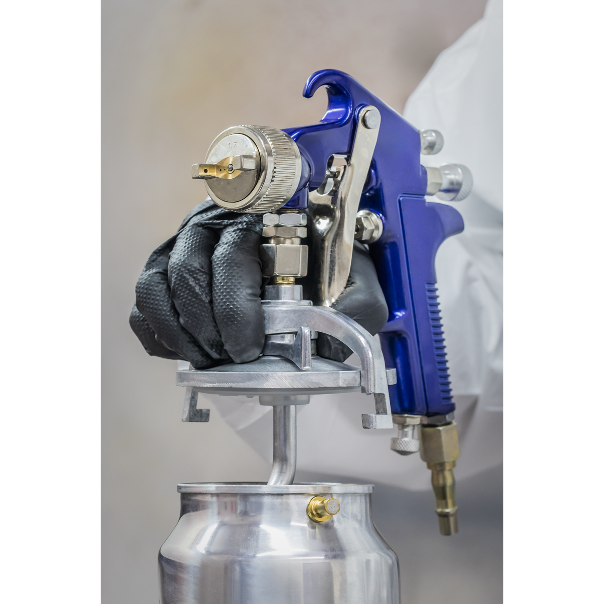 Sealey Suction Feed Spray Gun 1.7mm Set-Up Maintenance Tools Included S717