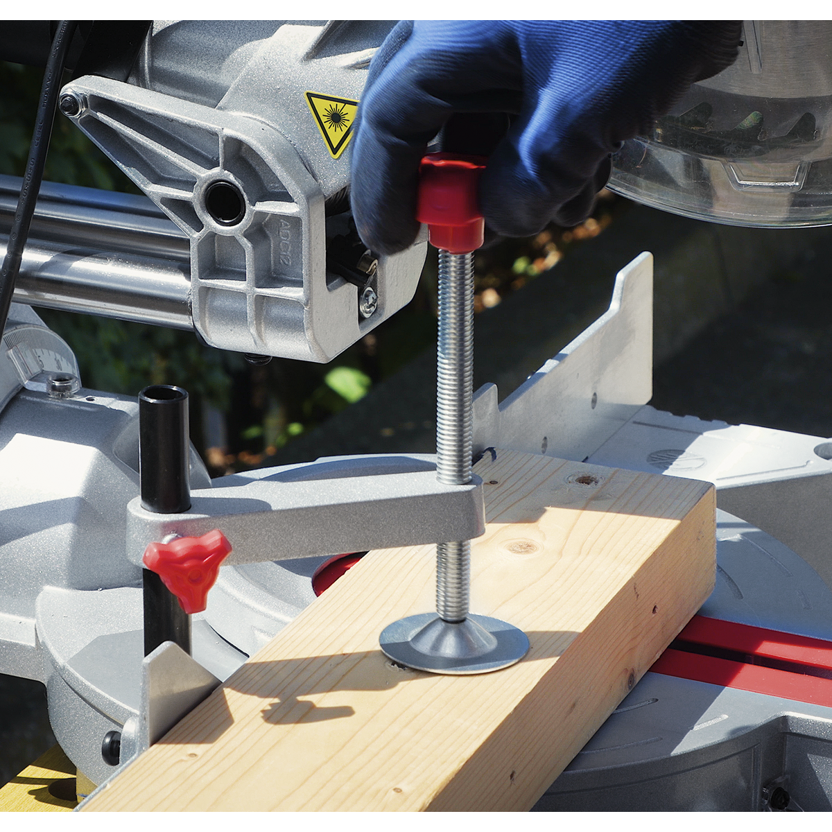 Sealey 240v 255mm Sliding Compound Mitre Saw With 2000W Motor Silver SMS255