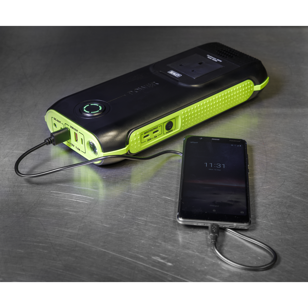 Sealey Power Pack With Work Light 160W AC 31200mAh Lithium-Ion Battery SPB160W