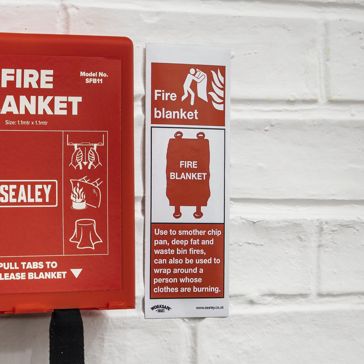 Sealey Safe Conditions Safety Sign Fire Blanket Rigid Plastic 75 x 210mm SS53P1