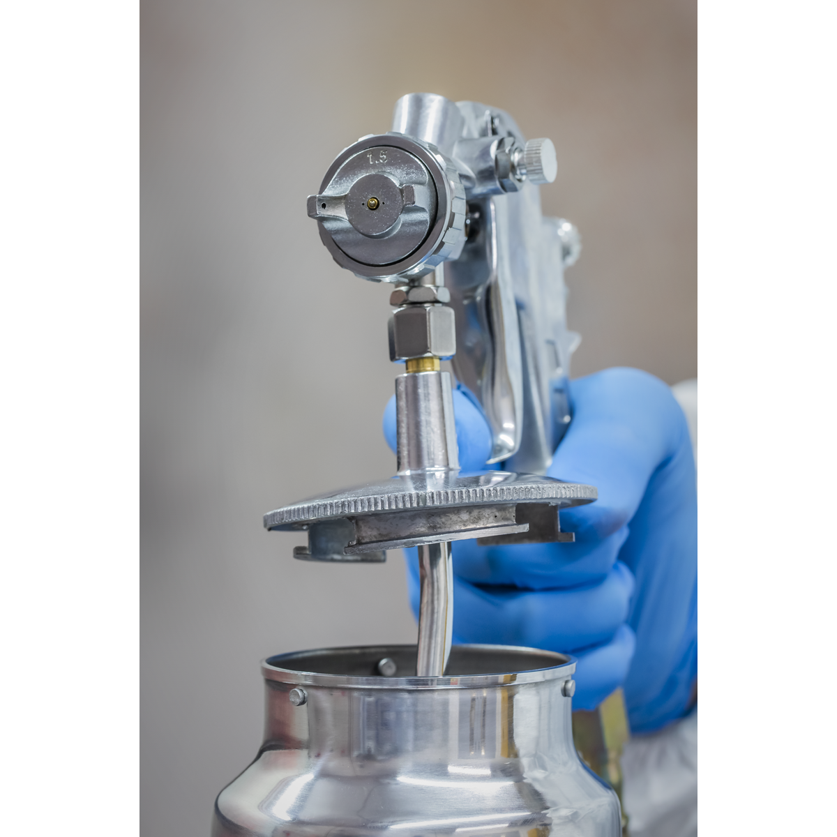 Sealey General-Purpose Suction Feed Spray Gun 1.5mm Set-Up - Silver SSG2