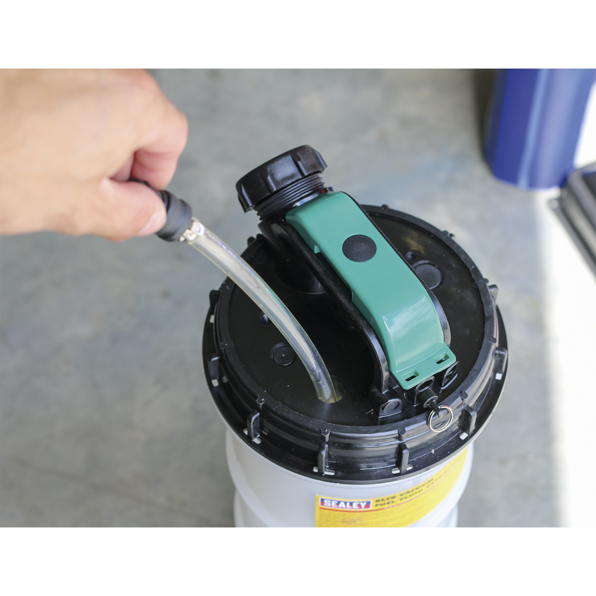 Sealey Vacuum Fuel/Fluid Extractor 8L Capacity With 1.5 Metres Main Hose TP204