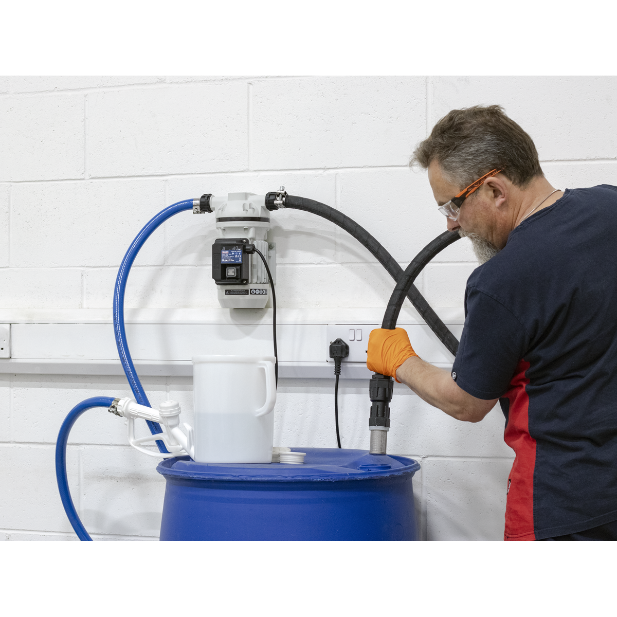 Sealey AdBlue Transfer Pump Portable With 4m Hose & 3-Pin Plug 230V TP99230