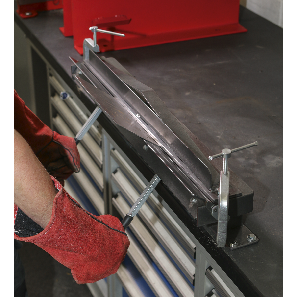 Sealey 700mm Sheet Metal Folder Vice/Bench Mounting Adjustable Fold Plate TS01
