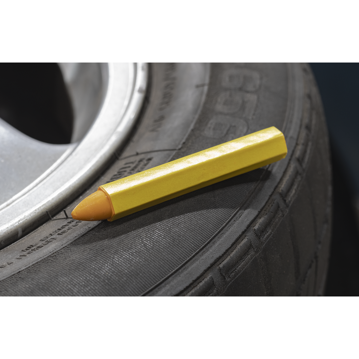 Sealey Tyre Marking Crayon 100mm Works on Any Surface - Yellow Pack Of 6 TST14