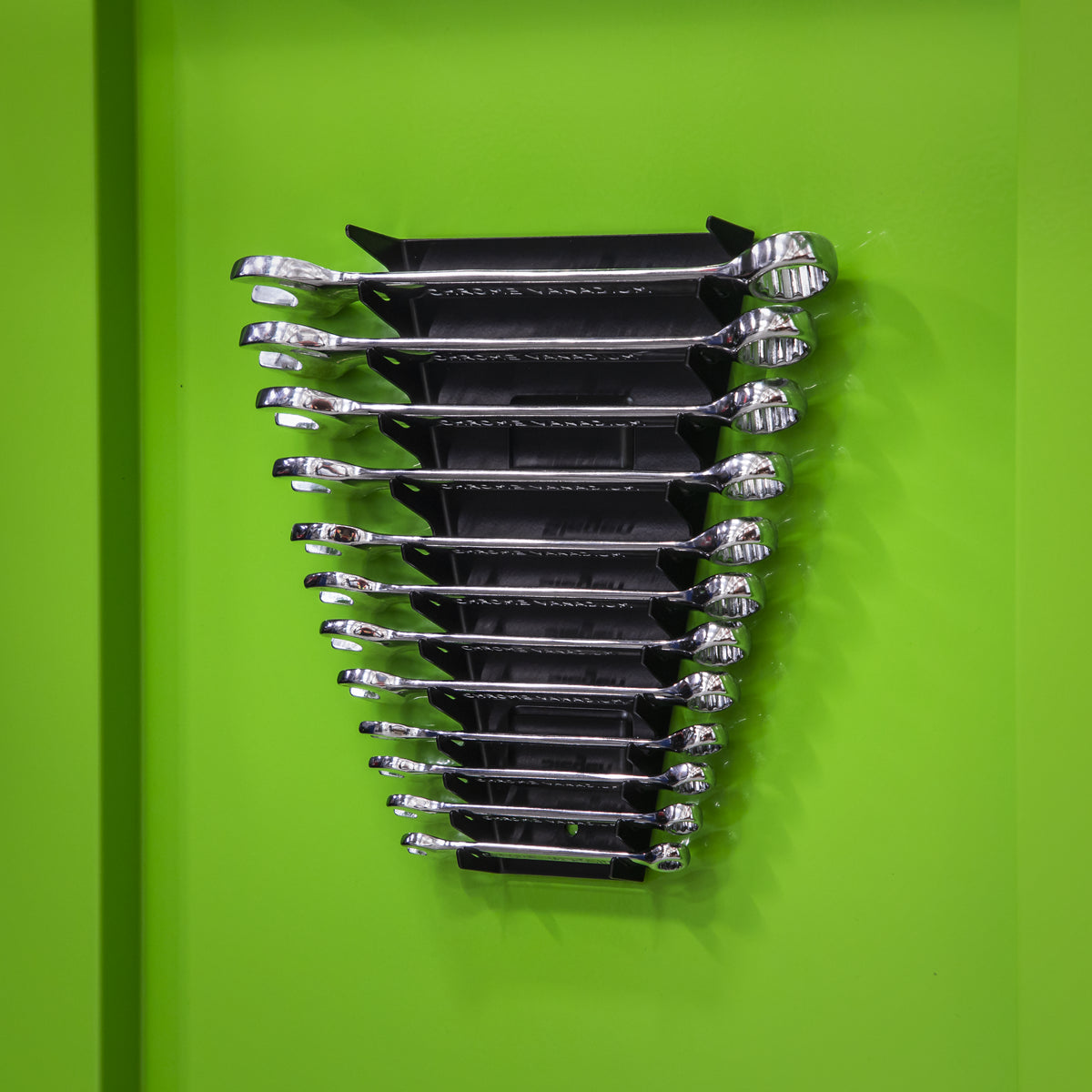 Sealey Spanner Rack Magnetic Capacity 12 Spanners Wall Mauntable Black WR03