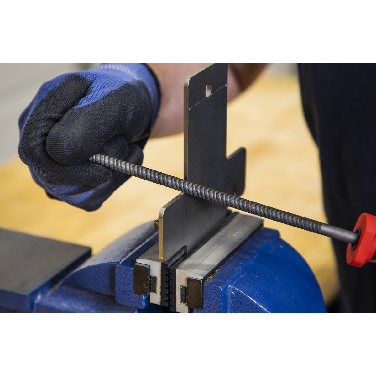 Sealey Smooth Cut Round Engineers File 200mm Comfort Grip Handle AK5862