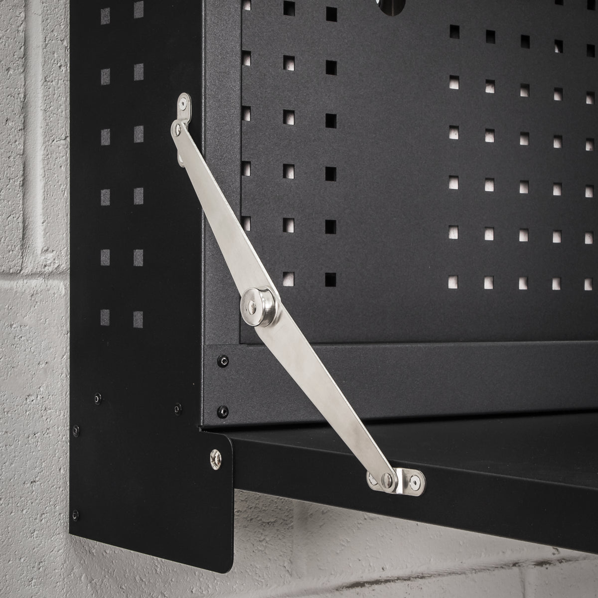 Sealey Wall Mounted Foldable Workbench 1100mm x 670mm x 610mm Lockable APWMW02