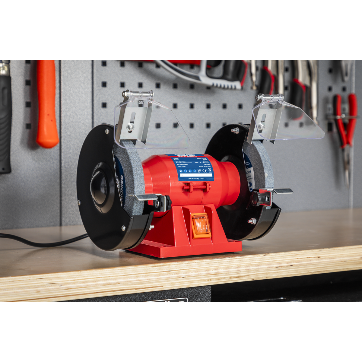 Sealey Bench Grinder With Powerful Induction Motor 150mm 150W/230V BG150CX