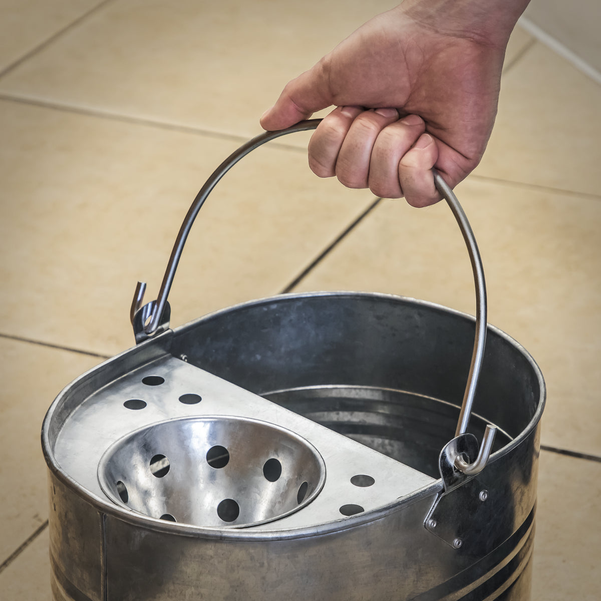 Sealey Mop Bucket from Heavy Duty Galvanized Steel With Carry Handle 13L BM08