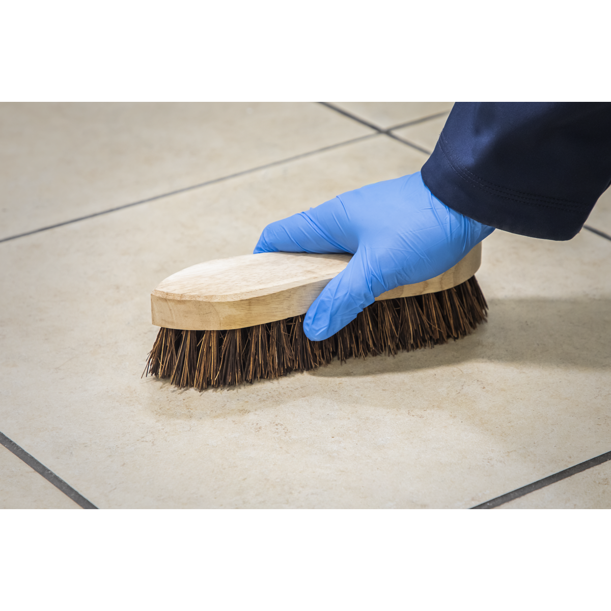 Sealey Scrubbing Brush For Indoor & Outdoor Use Heavy Duty 8" (200mm) BM27