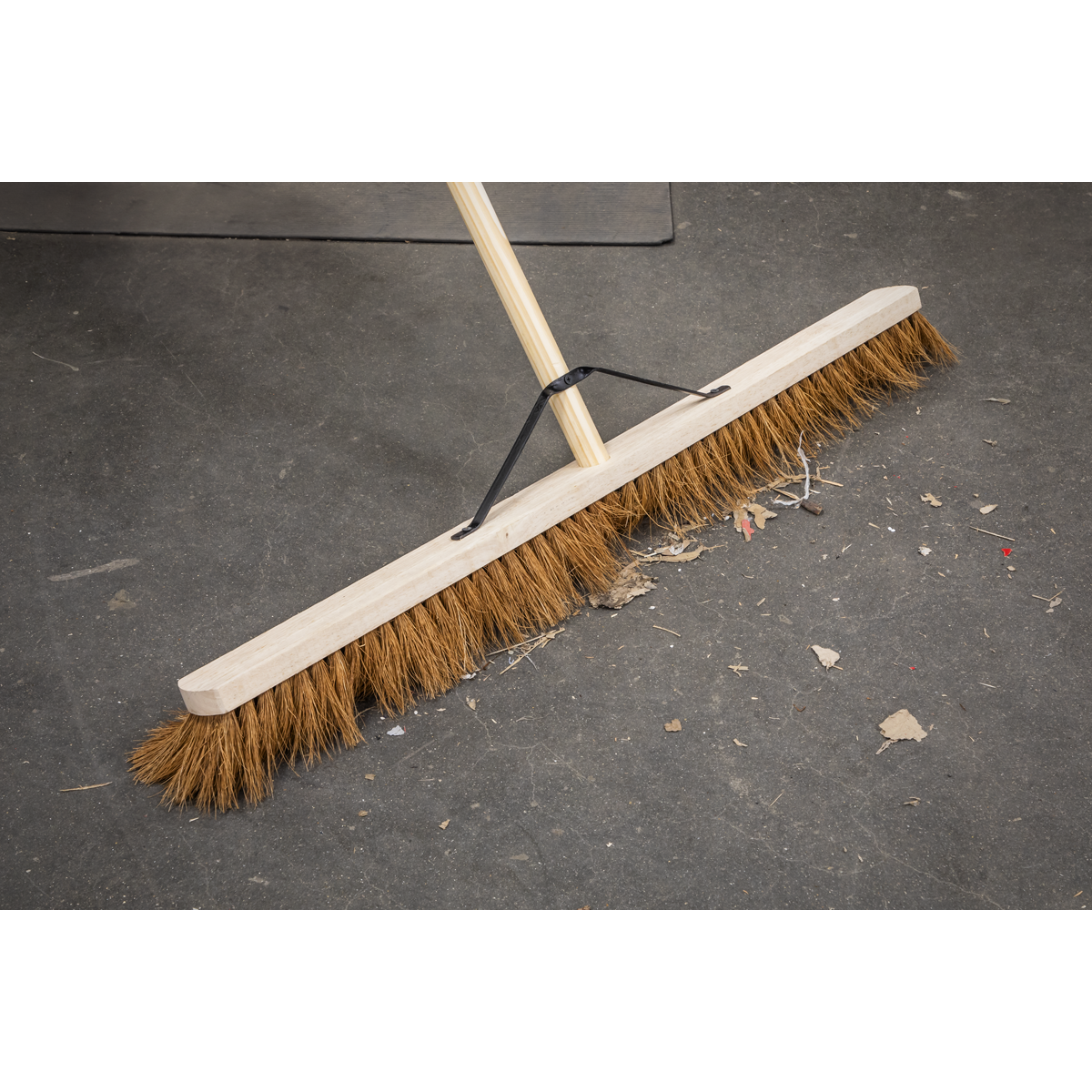 Sealey Broom 36" 900mm Stiff Soft Bristle Sweeper For Indoor & Outdoor BM36S