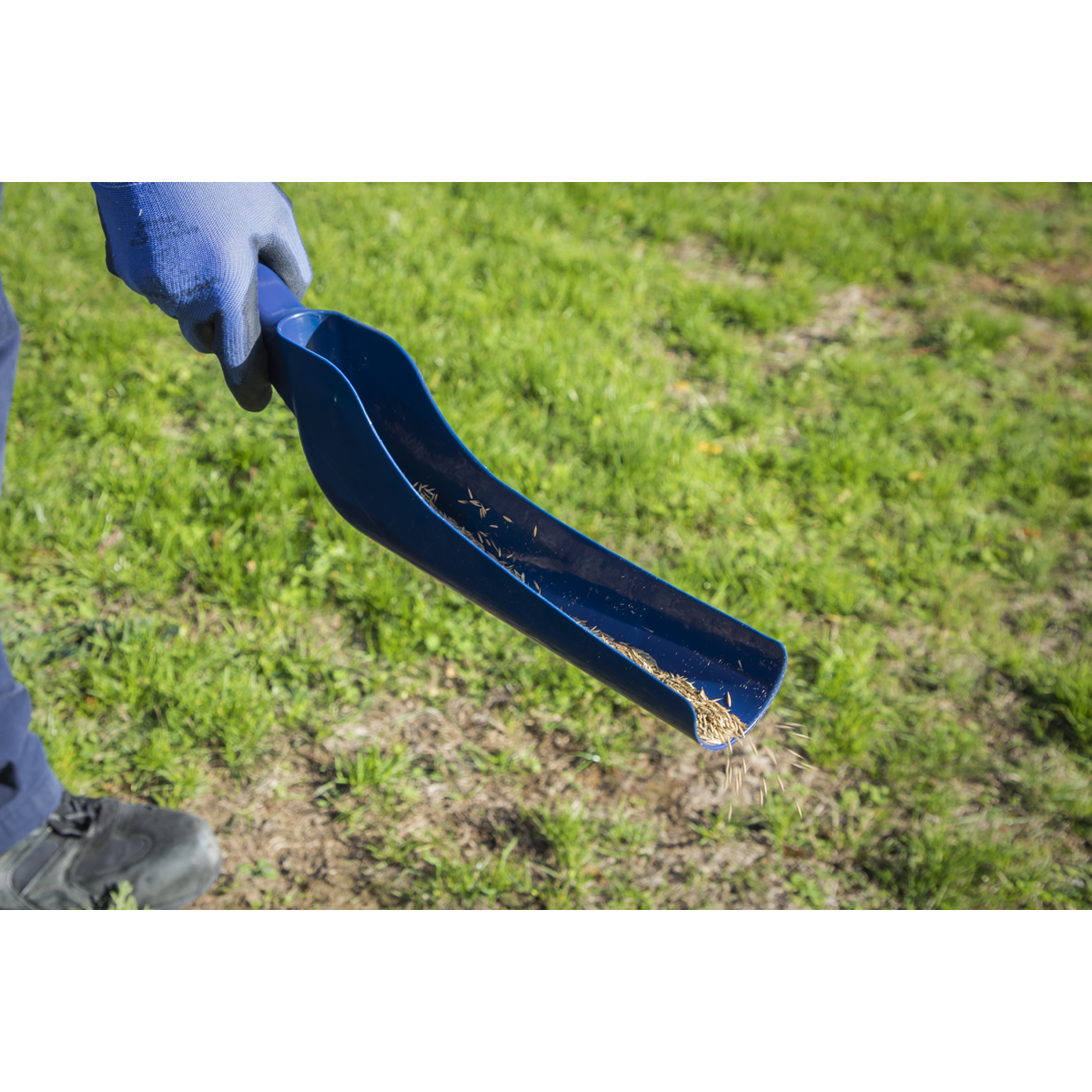 Sealey Gutter Scoop Lightweight Durable Polypropylene Sowing Plant GS01