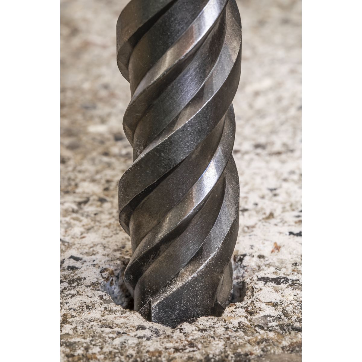 Sealey SDS MAX Drill Bit Fully Hardened & Ground 30 x 570mm 1 Piece MAX30X570