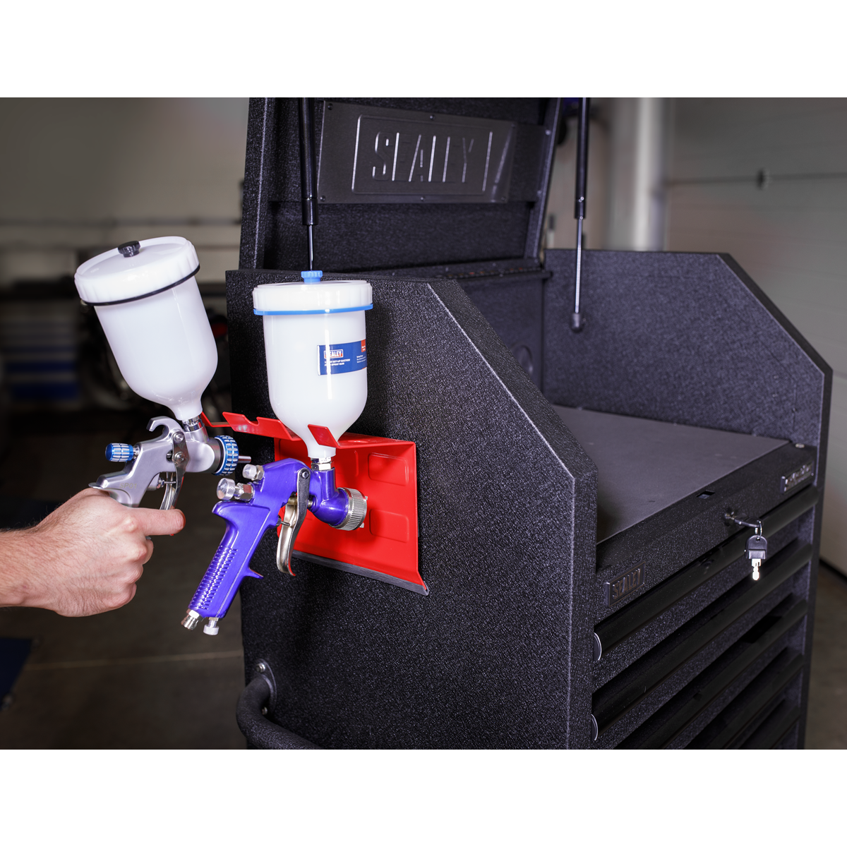 Sealey Heavy Duty Magnetic Spray Gun Holder PVC Bumper - 2 Gun Red MSH03