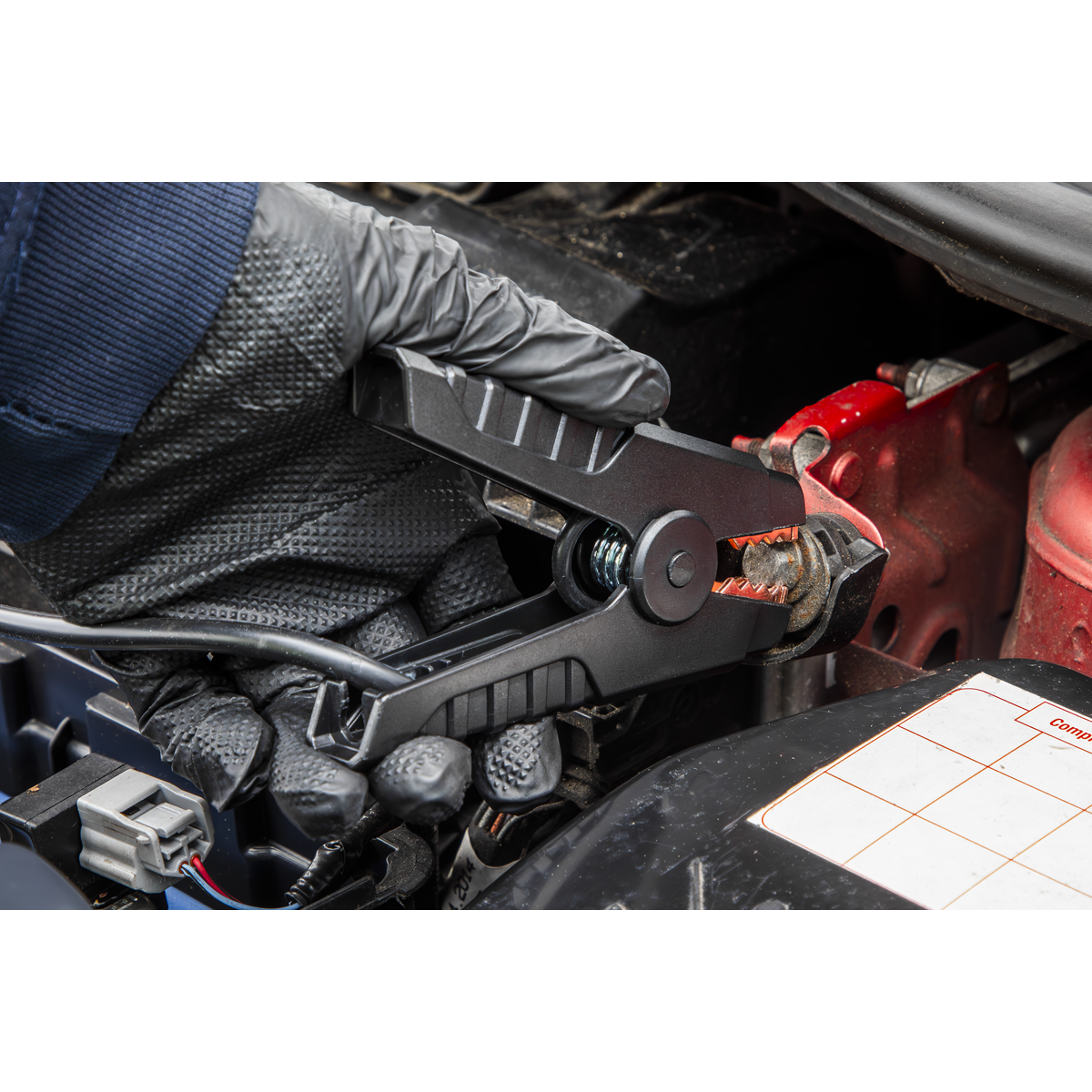 Sealey RoadStart 12V Jump Starter Power Pack 2000A Compact Lighweight Li-Ion