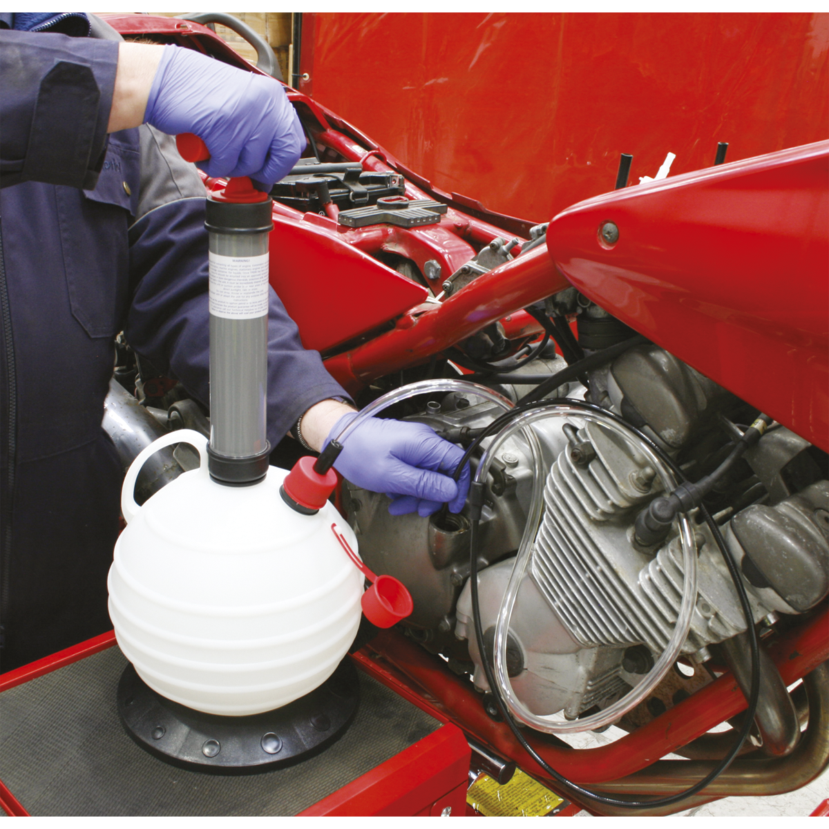 Sealey Vacuum Oil & Fluid Extractor Manual With 2.1m Suction Probe 5.5L TP696