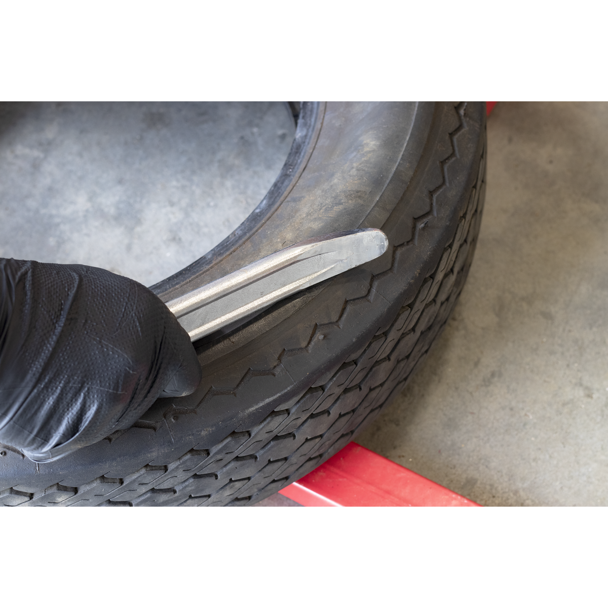 Sealey Tyre Lever With Hook & Taper Ends Hardened Carbon Steel 300mm VSTL300