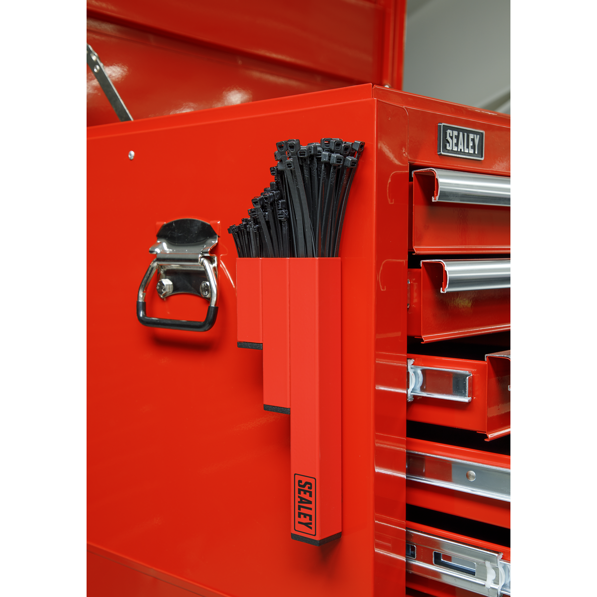 Sealey Magnetic Cable Tie Holder Industrial Powder Coated Finish - Red APCTH